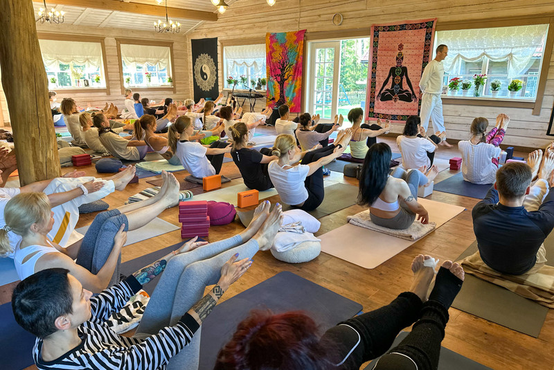 Satsang Yoga 200RYS – jogos mokytojų kursai